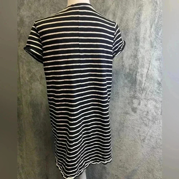 Gap pocket T-shirt dress black‎ & white stripe women’s size M - Picture 2 of 7